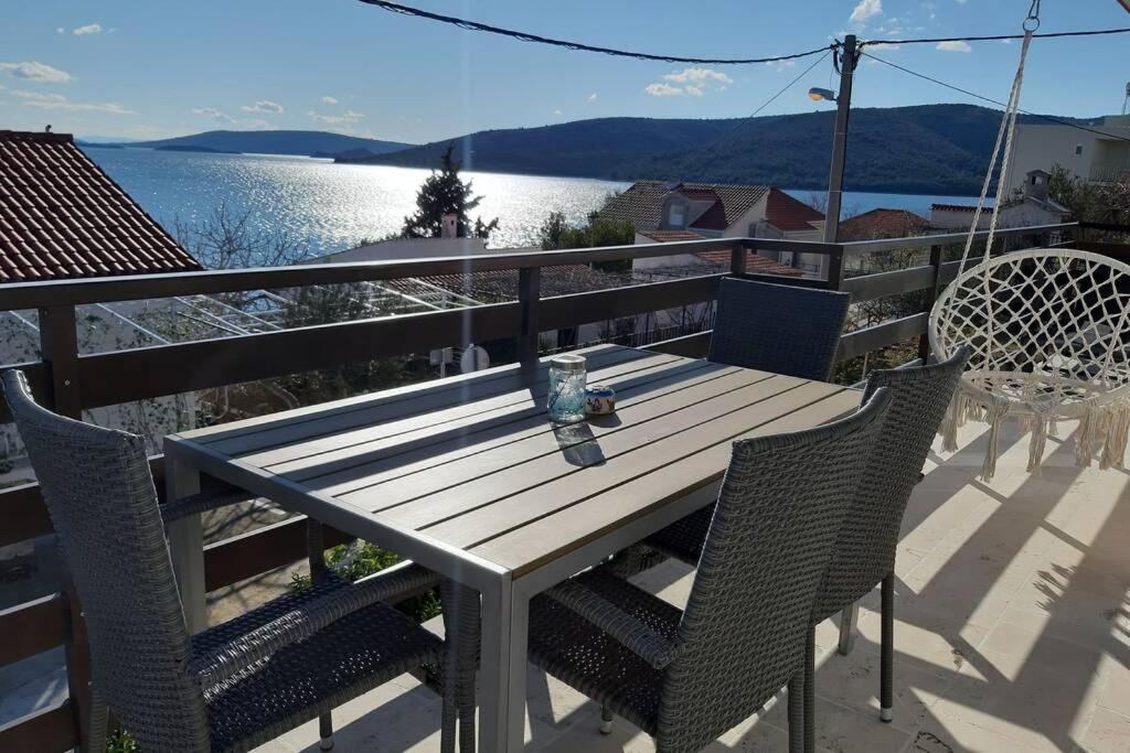 Apartman Jurcevic Сегет-Враниця Екстер'єр фото